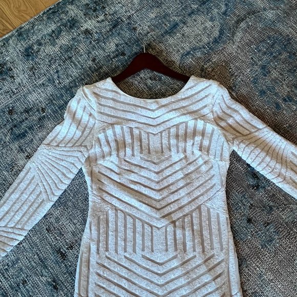 Dress the Population Emery Sequined Bodycon Dress White XL - Picture 4 of 6